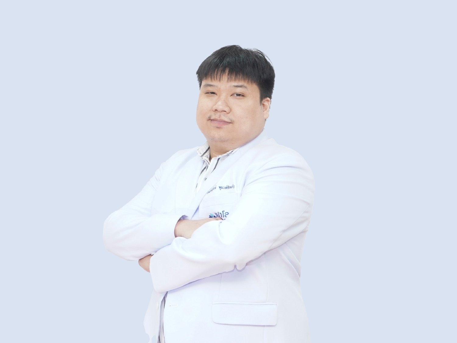 นพ.ยุทธ เรืองวีรยุทธ แพทย์ศาสตร์บัณฑิต เวชปฏิบัติทั่วไป